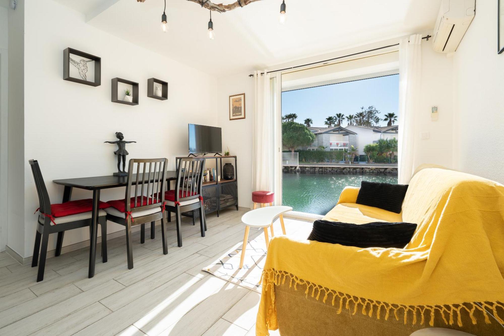 L'Echappee Marine - Classe 2 Etoiles Parking Prive Agde Luaran gambar